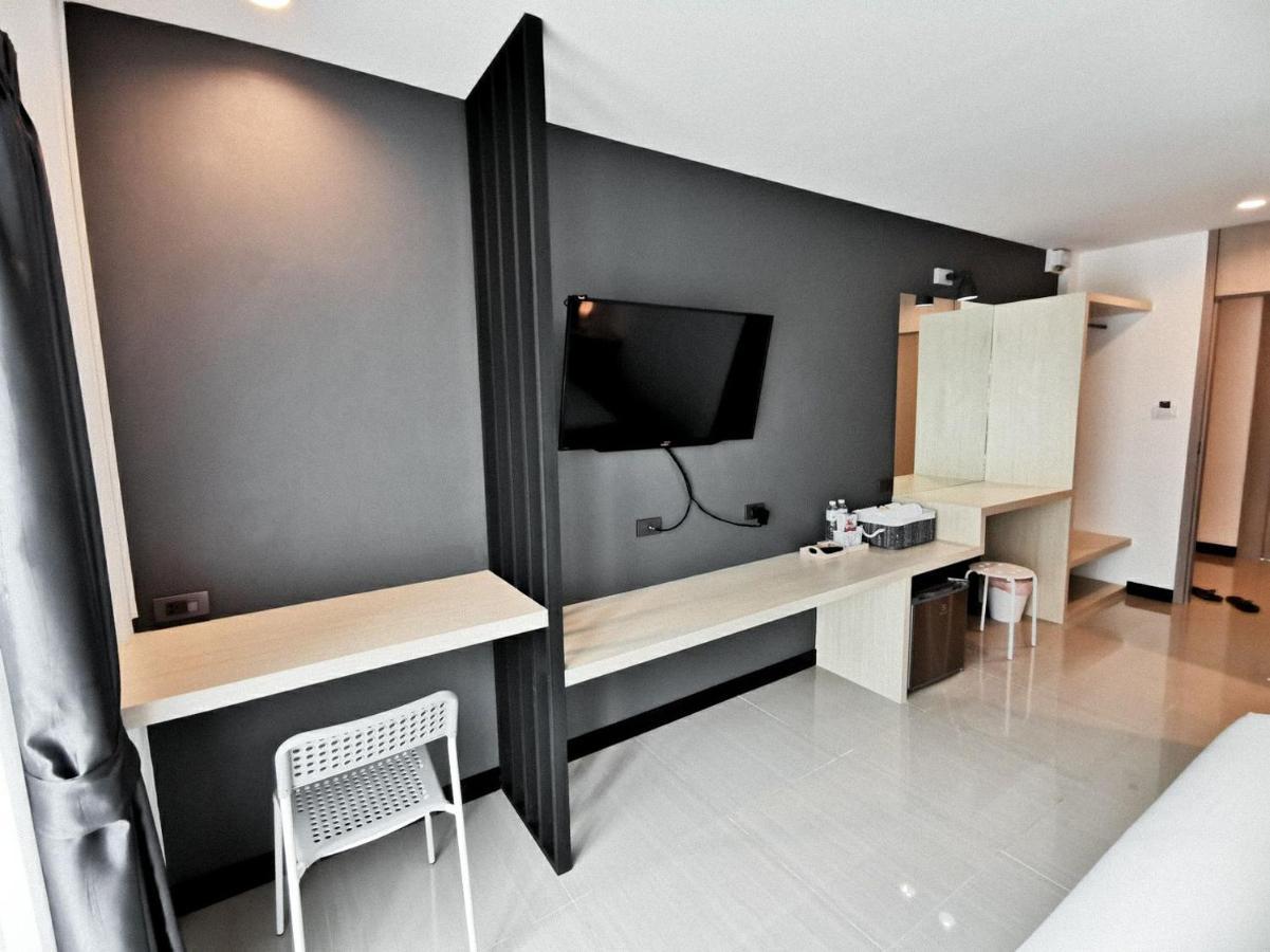 The Rest Hotel - ประจวบ Prachuap Khiri Khan Eksteriør bilde
