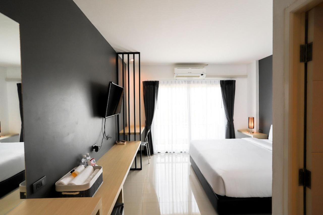 The Rest Hotel - ประจวบ Prachuap Khiri Khan Eksteriør bilde