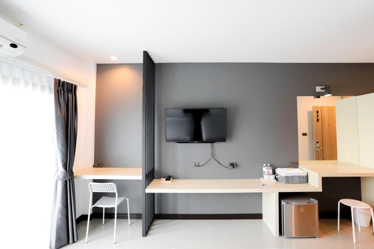 The Rest Hotel - ประจวบ Prachuap Khiri Khan Eksteriør bilde
