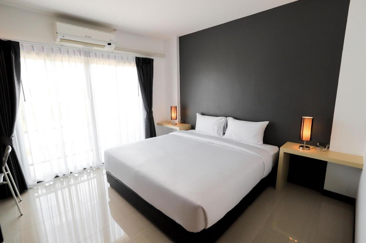 The Rest Hotel - ประจวบ Prachuap Khiri Khan Eksteriør bilde